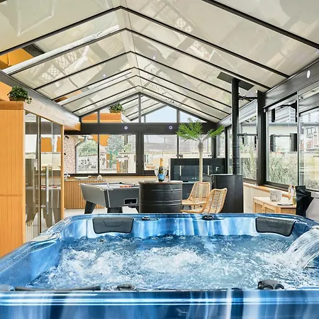 Villa Arcadia - Piscine - - Sauna - Cinema - Jeux D'arcades - Jeux Video - Bassin Naturel - Jardin *