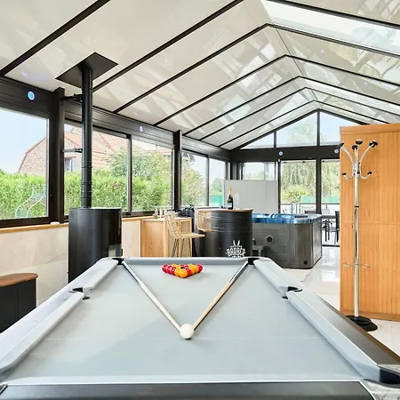 Villa Arcadia - Piscine - - Sauna - Cinema - Jeux D'arcades - Jeux Video - Bassin Naturel - Jardin *