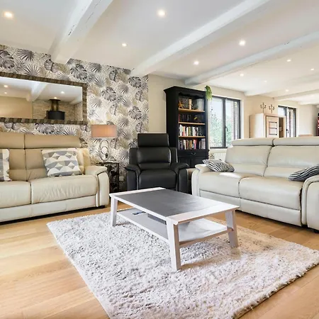 Arcadia - Piscine - - Sauna - Cinema - Jeux D'arcades - Jeux Video - Bassin Naturel - Jardin *