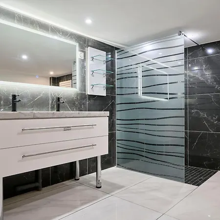 Villa Arcadia - Piscine - - Sauna - Cinema - Jeux D'arcades - Jeux Video - Bassin Naturel - Jardin