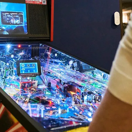 Arcadia - Piscine - - Sauna - Cinema - Jeux D'arcades - Jeux Video - Bassin Naturel - Jardin * Seclin