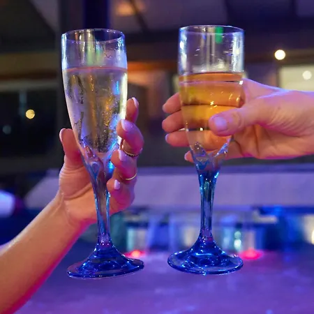 Arcadia - Piscine - - Sauna - Cinema - Jeux D'arcades - Jeux Video - Bassin Naturel - Jardin Villa